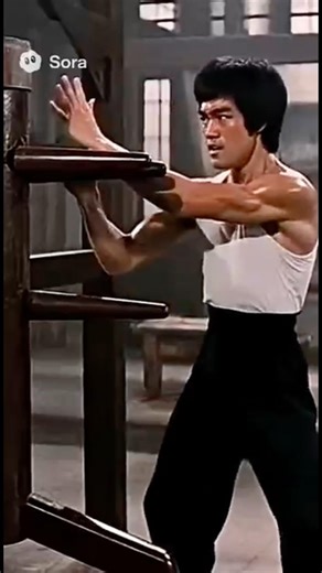Bruce Lee is🐉 Kung fu master #training #tutorial