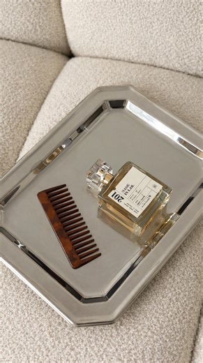 Paulina Osińska-Mokwa on Instagram: "Perfumy są dla mnie dopełnieniem każdej stylizacji i nic nie podkreśla jej charakteru tak, jak one. Poznajcie @madeinlab_perfume. Miejsce, w którym luksus dostępny jest na wyciągnięcie ręki. Jeśli jesteście ciekawi jakie zapachy wybrałam dla siebie, zostawcie w komentarzu „lista” a otrzymacie linki do moich 5 ulubieńców. Z kodem „VESPPAU” czeka na Was -10% zniżki oraz dostawa DPD pick-up za 2 zł. reklama #perfume #perfumelovers #perfumeforher #perfumereels #f