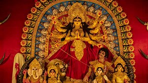 Durga Puja 2023: Welcome The Goddess With These 5 Devotional Songs | Herzindagi