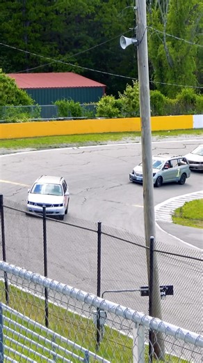 961K views · 6.1K reactions | Hold on tight! The Hudson Speedway Hippos Minivan Race is the next best thing you didn’t know you needed at the race track! 藍 #minivan #hudsonspeedway #motorsport #dadlife #soccermom #enduroracing #bangerracing #wreckfest #carnage #carstunt #stunt #racing #grocerygetter #hondaodyssey #entertainment | TBERG MEDIA | Facebook