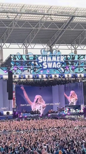 PSY's Summer Swag 2025 Concert Highlights with Rosé