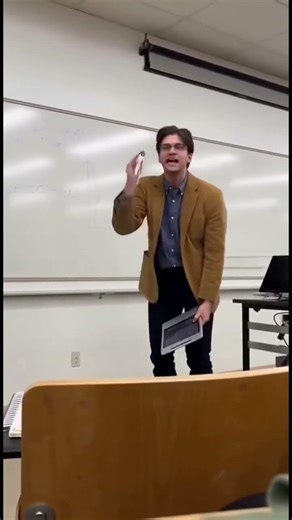 AI hacks from an angry prof 😂 #college #lecture #TryYomuAI #yomuai #6ecpg