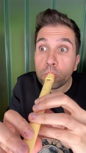 The strangest salesman in the world - Sergio Encinas