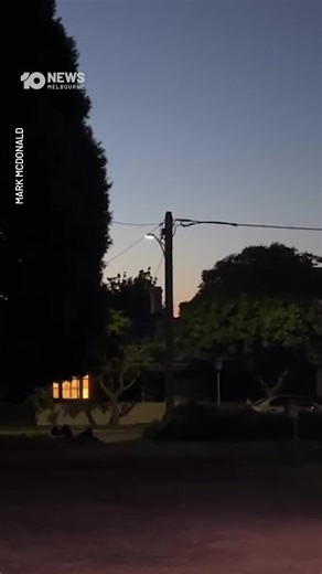 AC/DC’s long-awaited Melbourne comeback shook more than the stadium, with their MCG concert powerful enough to register on earthquake monitoring equipment three kilometres away. The Seismology Research Centre detected ground vibrations between 2–5 hertz, driven by the band’s massive sound system and more than 80,000 fans jumping in unison. Some residents up to 10 kilometres away reported hearing the show clearly, while the EPA received just two noise complaints. Scientists say the crowd’s synchr