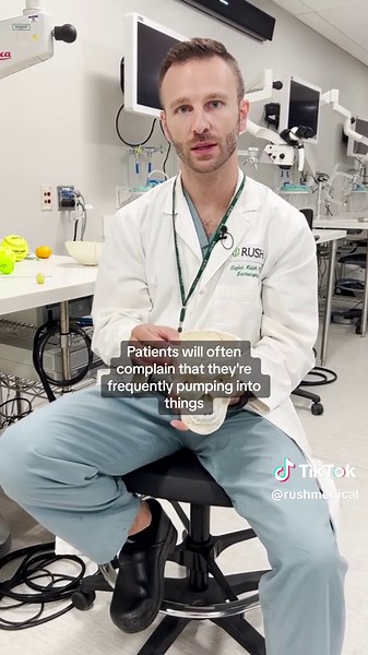 Comparación de Tumores Pituitarios: ¿Tenis o Arándano?