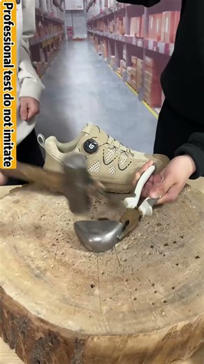 Safety shoe function test...#safetyshoes #safety #shorts #shoes #workshoes #amazing