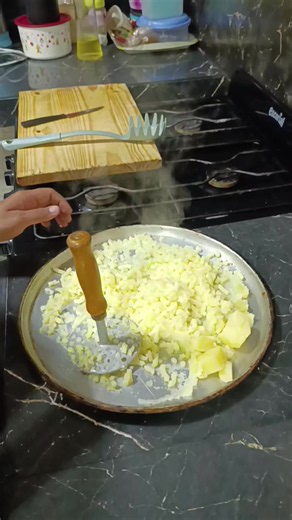 Bombas de papas con queso: receta fácil y económica