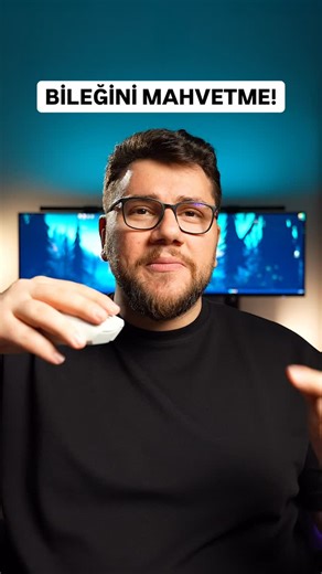 Masa başında saatlerce çalışıyorsanız bilek ağrısı kaçınılmaz olabiliyor; bunun en büyük sebebi de standart mouseların bileğimizi doğal olmayan bir açıda, bükülü tutmaya zorlaması. Bu videoda incelediğim Logitech MX Vertical, tam 57 derecelik özel açısıyla elinizi "tokalaşma" pozisyonunda tutarak kas gerginliğini \u0010 oranında azaltmayı ve karpal tünel riskini minimize etmeyi hedefliyor. Dikey mouse tasarımına alışmak ilk etapta garip hissettirse ve hassasiyet gerektirse de, uzun vadede sağlığ