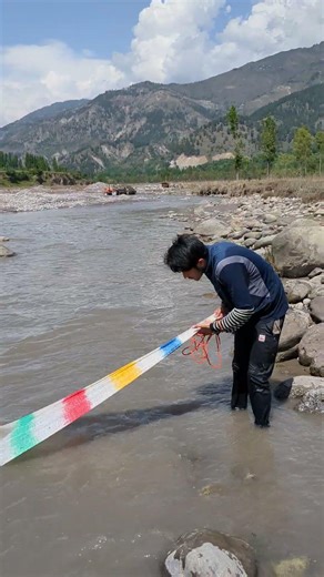 그물 던질 때 착수 각도까지 계산하시나요? 🐠