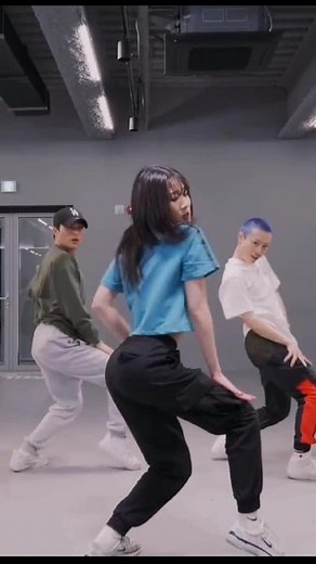 Ava Max Kings & Queens Dance Choreography by Tina Boo