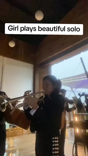 Soothing Trumpet Solo Performance