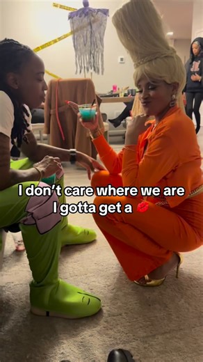 Brittany "Bee" 🐝🏳️‍🌈♍️ on Instagram: "🥰🥰🥰"