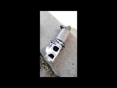 How to Remove Opel Vauxhall Holden Astra H 1.6i EGR Valve