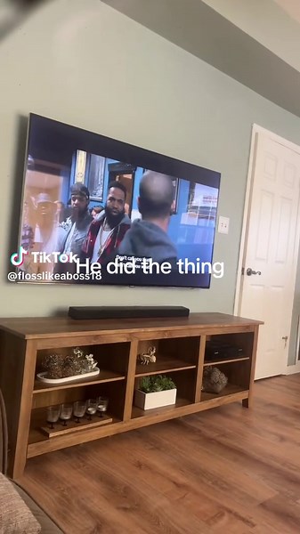 Floss like a bosss✝️ on TikTok