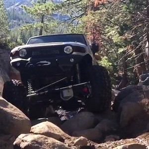 49K views · 206 shares | FJ Cruiser Rock Crawling ! | Gear 4x4 | Facebook
