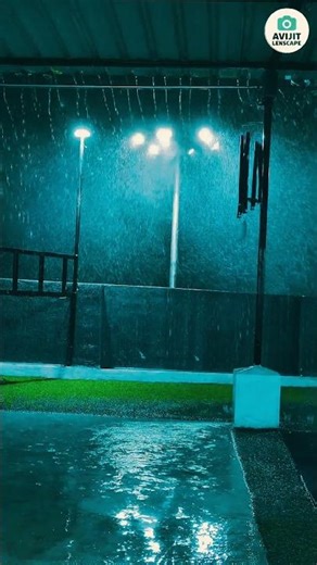 Lutt Le Gaya. #shorts #youtubeshort #trending #rain #slowmotion #viral #ytshorts #videography #yt