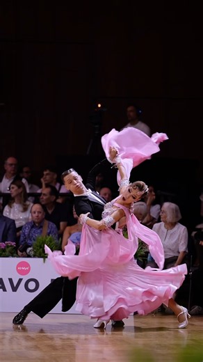 Beautiful Slow Foxtrot in motion 🩷 #goc2026 #wdsf #ballroom #dancesport #kirklysdancemedia