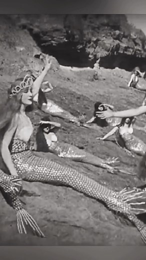Art Deco Joe on Instagram: "The mermaid scene from the 1924 silent film “Peter Pan”. The 1924 Hollywood production was the first film adaptation of the JM Barrie play and novel. It was released by Paramount Pictures and directed by Herbert Brenon. Cast: Betty Bronson as Peter Pan Esther Ralston as Mrs. Darling Ernest Torrence as Captain Hook Mary Brian as Wendy Darling Anna May Wong as Princess Tiger Lily Virginia Browne Faire as Tinker Bell At one time considered lost, the entire 1924 film is n