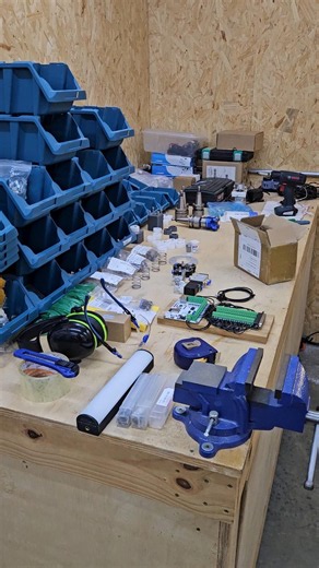 What do you think about this??#diycnc #cncrouter #cnc #cncmill #routercnc