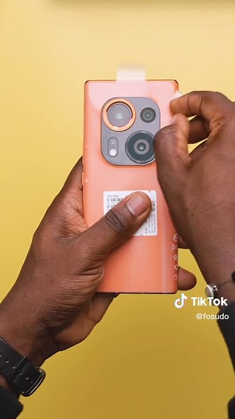 TECNO Phantom X2 Pro Unboxing: Rate 1-10!