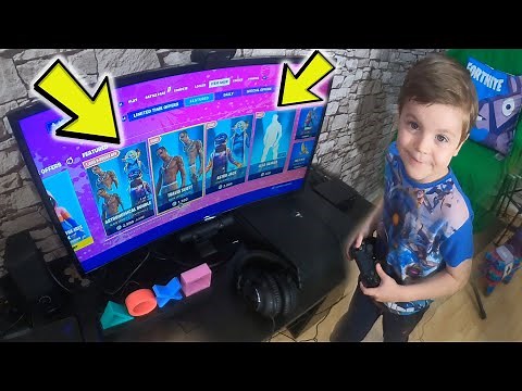 TRUMAnn Giving His 6 Year Old Kid TRAVIS SCOTT Bundle. Unlocking ALL Travis Scott Fortnite items!!
