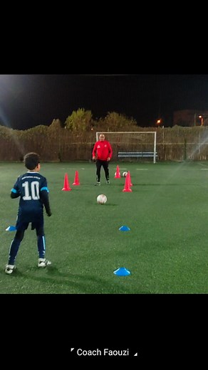 Contrôle Orienté au Football : Techniques U9