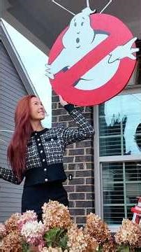 DIY Ghostbusters Sign #halloween #halloweendecorations #halloweendiy #diy