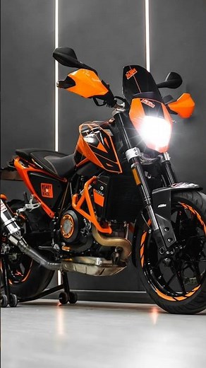 2016 KTM Duke 690 Review | Specs, Performance & Ride Experience 🚀