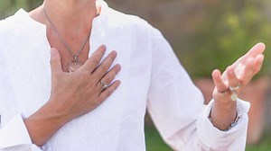 La importancia de las manos en la comunicación no verbal