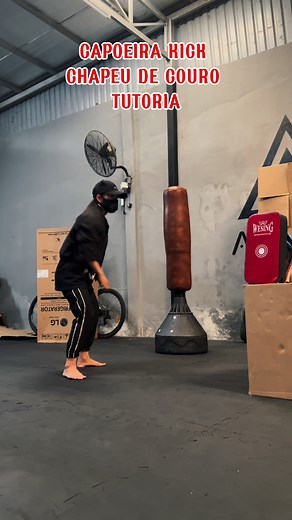 Capoeira Kick Tutorial: Chapeu de Couro Explained