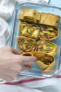 20-Minute Vegan Pinwheels (without cream cheese!)