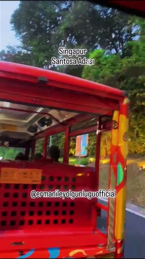 📍Sentosa Adası'nda Bir Otobüs Yolculuğu 🌴 | Singapore Vibes #travel #singapore #singapur #shorts