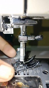 70K views · 531 reactions | How to remove and install the needle.” #reelsviralシfb #Singer4423 #sewing #sewingtips #sewingtutorial | Radmiya Arifin | Facebook