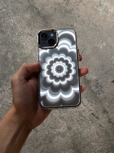 Rekomendasyon untuk Case iPhone 3D