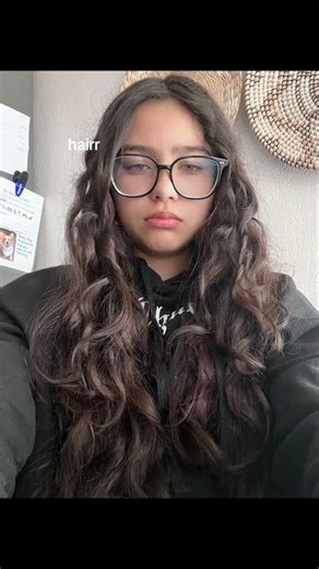 Why does the first pic look AI😭 #lipsyncs #fypシ