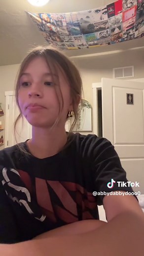 5-Minute Tingle ASMR Video with Mouth Sounds