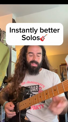 Most players only put strong notes on strong beats. But when you intentionally land a 9 or a sus note on the downbeat — the whole phrase wakes up. It’s about choosing tension on purpose. #GuitarSolos #FretboardFluency | Ryan Gaughan Guitar Coach