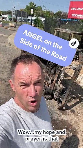 Our ANGEL ON THE ROAD Trevor has spotted an overturned car on the side of the road that was involved in a devastating incident the night before, and is out to remind you that your and your family’s safety can be taken care of with an ANGEL by your side! 🚙🧡 As an accidentANGELS member, you’re guaranteed to get private medical care in case of a road accident. When you sign up today, you will get immediate benefits like: 🚑 ER24 Emergency transport. 🏥 Guaranteed access to a private hospital, wit