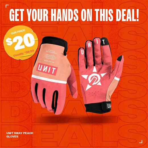 Grab these epic Glove Deals before they Disappear - Which they will 😬 https://bit.ly/10Gloves | Moto Outlet