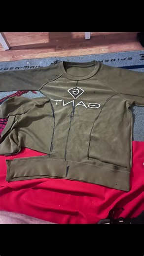 Creating a 1977 Spider-Man Suit for Cosplay