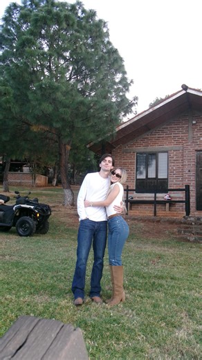 Dafnne Jiménez on Instagram: "mini blog con mi amorcito"