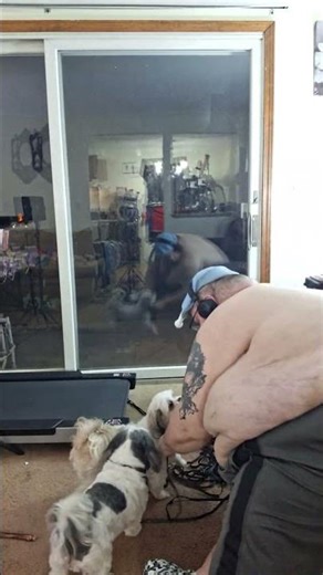 🔥 SPRING BREAK IS HERE… and we are STUCK IN THE HOUSE! So now the big question is: do we do cardio?💪