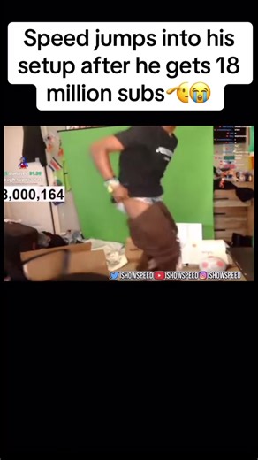 Speed just hit 18 million subs and jumped straight into his setup! 😂🔥 The hype is REAL! #IShowSpeed #speed #setup #jump #18Million