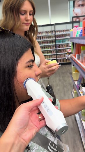 Free Target Facial Experience with Luminance Red!