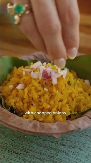 Street Foods of India - Indori Poha with Jalebi
