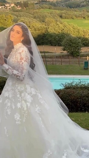 A gown made for Italian luxury and romance 🇮🇹✨ From Australia to the rolling hills of Tuscany, Real Bride @steph_prizeman said ‘I Do’ in a breathtaking long-sleeved ball gown — classic, refined, and perfect for a villa wedding straight out of a fairytale. #Demetrios Style 1185, paired with a matching veil, brought timeless elegance to a dream destination. Styled by @thesposagroupmelbourne Captured by @savannahbphotos #DemetriosBride #Demetrios #Demetrios2025 #RealBride #DestinationWedding #Lux