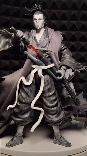 Unboxing Star Wars Celebration Black Series Ronin and R5-D56 Review video available! #starwars