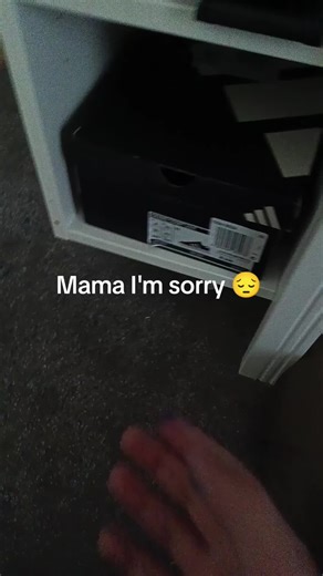 Mama pls don't cry I'm sorry #mamaplsdontyoucryimsorry ont#plsdontcry#sad#fyp#shoebox