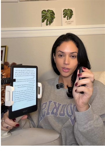 Kindle girls… your holiday wishlist is calling 📚🎄 Two Kindle accessories you’ll use every. single. day. The linked page-turner   the comfiest reading holder = chef’s kiss! #BookTok #kindleaccessories #tiktokshopblackfriday #HolidayGifts #pageturner @Stouchi