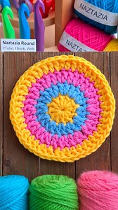 2.2M views · 14K reactions | Crochet circle's last round can be challenging to complete neatly with just a slip stitch, as it creates an uneven surface. This weaving in method produces a neater edge. #reels #crochet #knitting #artist #yarnlove #Tutorial #howto #makersgonnamake #crochetlove #crocheting #naztazia | Naztazia | Facebook